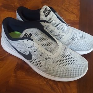 Mens Nike Free RN size 12